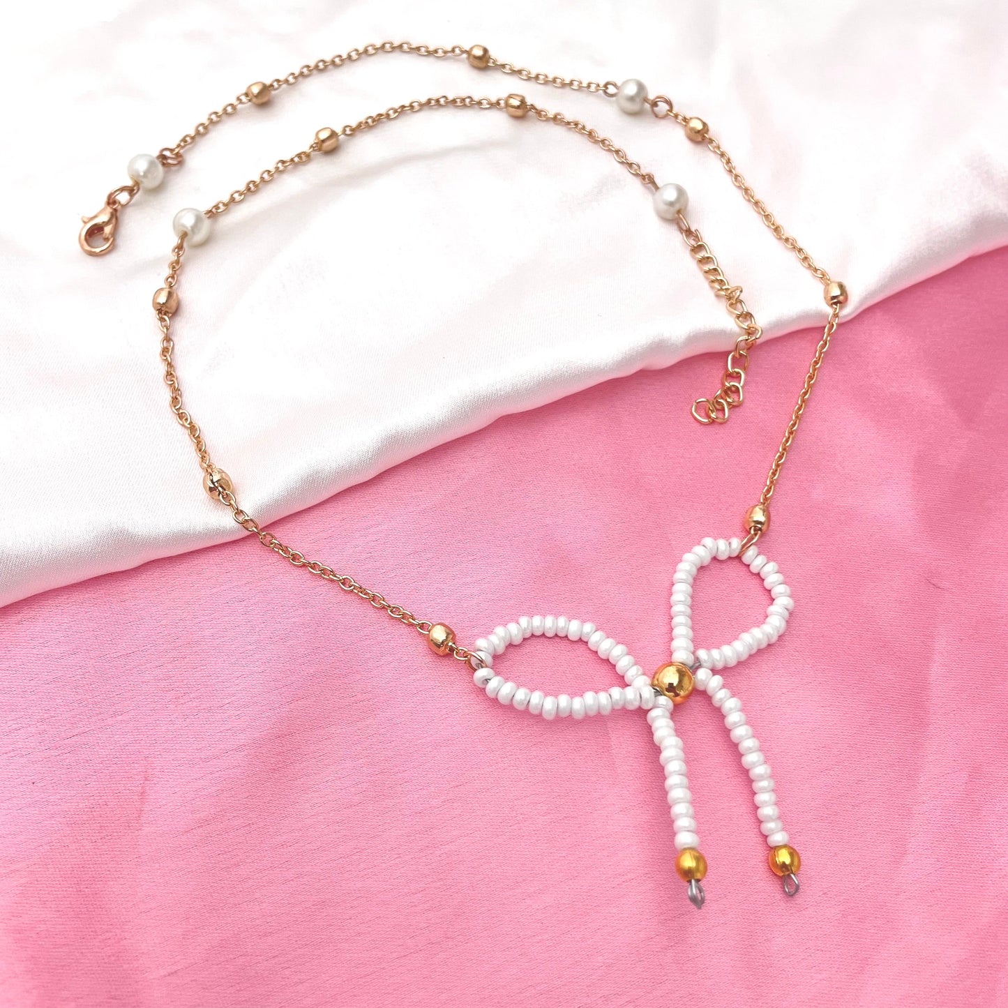Elegant Women's Simulated Bow Pearl Necklace (D-6) - DropShp