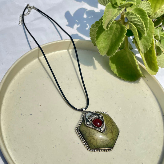 Silver Green Gemstone Oxidised Brass Antique Necklace With Adjustable Rope Chain - DropShp