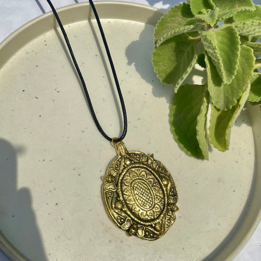 Golden Oval Oxidised Brass Antique Necklace With Adjustable Rope Chain - DropShp