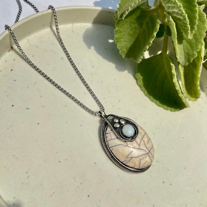 Silver Cream Stone Oxidised Boho Brass Antique Necklace With Adjustable Rope Chain - DropShp