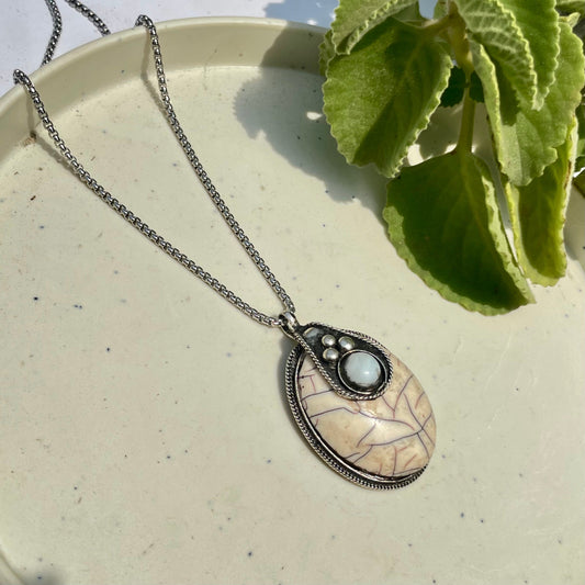 Silver Cream Stone Oxidised Boho Brass Antique Necklace With Adjustable Rope Chain - DropShp