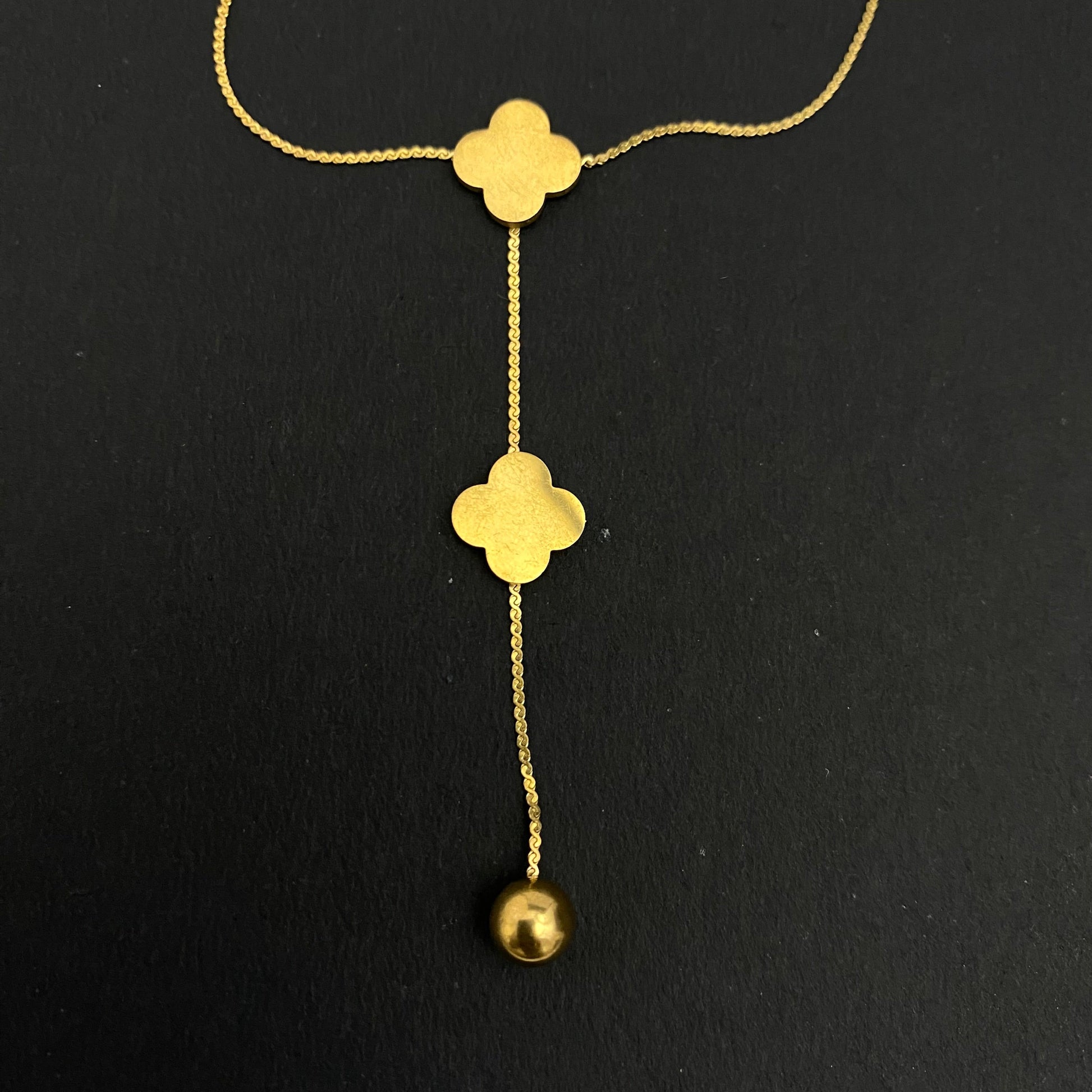 Stainless Steel Golden Clover Pendant Necklace With Drop Ball - DropShp