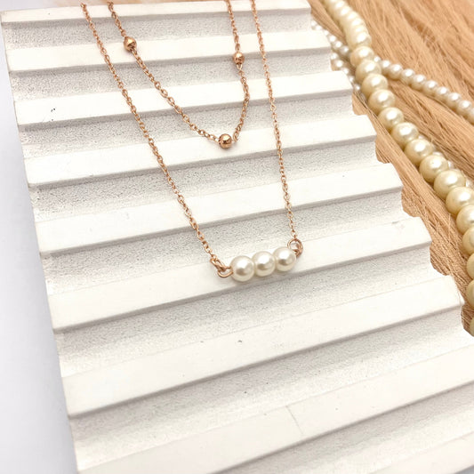 Layered Golden Three Pearl Drop Necklace - DropShp
