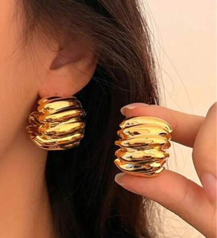 American Style Golden Exaggerated Metal Curved Line Big Hoop Earrings - DropShp