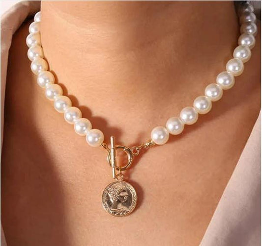 Coin Glass Pearl Choker - DropShp